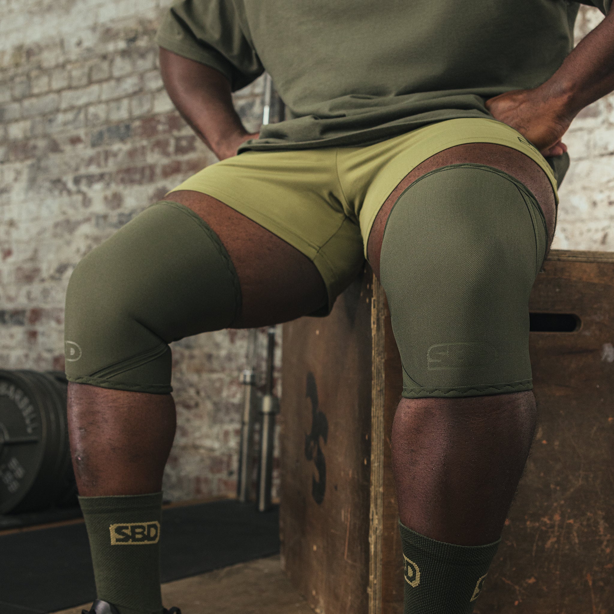Resolve 7mm Knee Sleeves