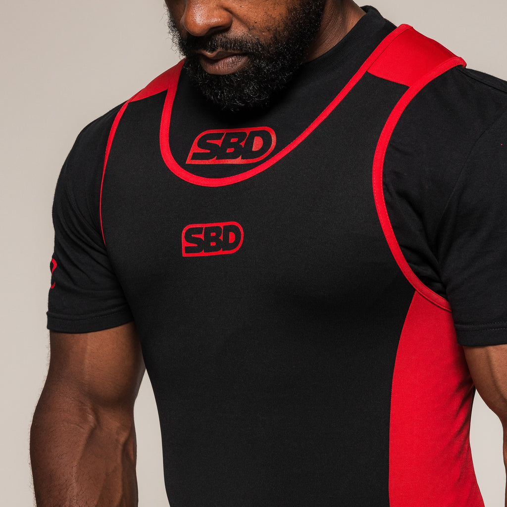 Men's SBD Full Length Singlet, close-up of the chest logo and red shoulder straps